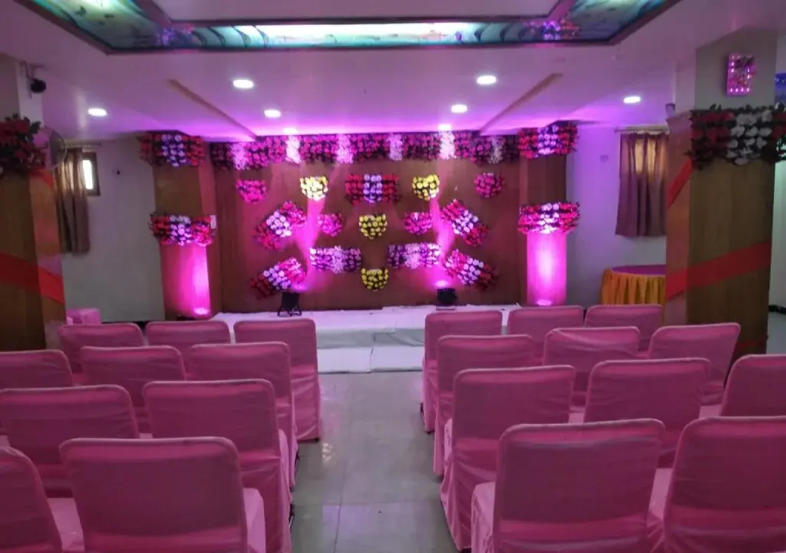 Hotel City Plaza & Restaurant