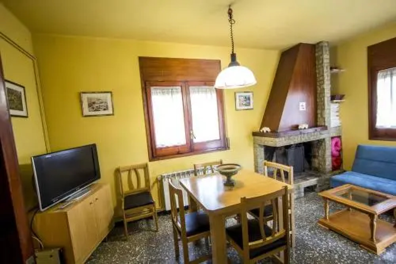 Casa De Vacaciones "CAL VIVES"