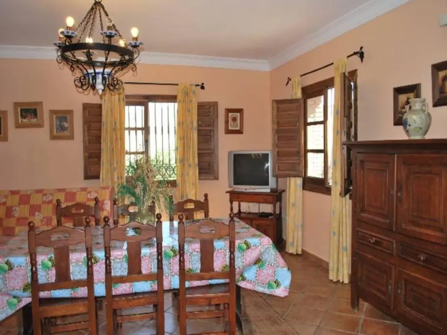 Villa in Villanueva de la Concepcio, Malaga 100609