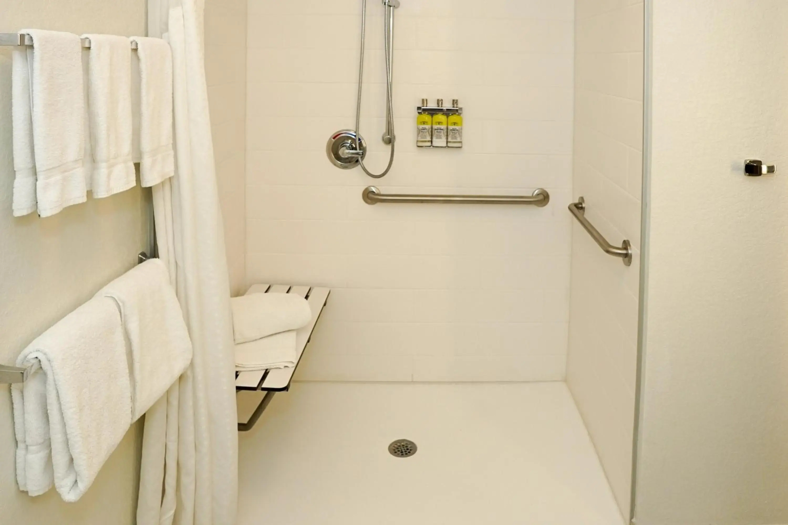Holiday Inn Express & Suites Denver - Aurora Medical Campus by IHG
