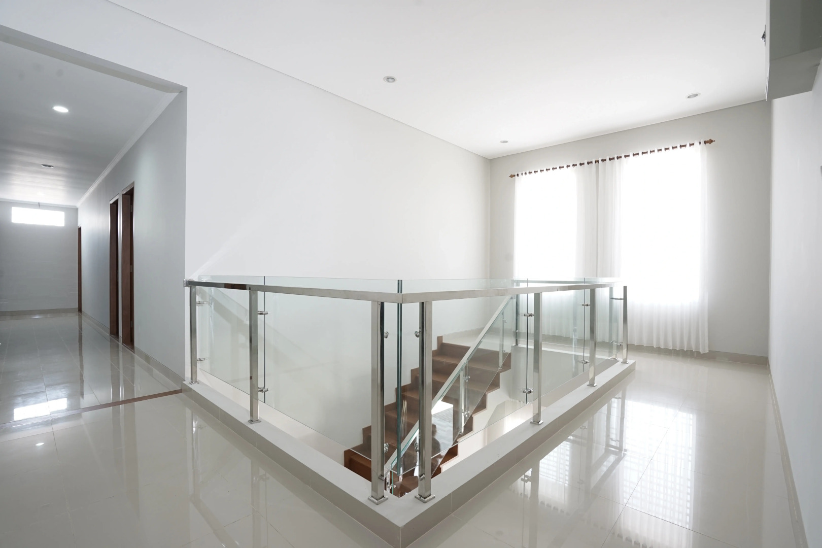 Capital O 1974 Grand Parigi Hotel