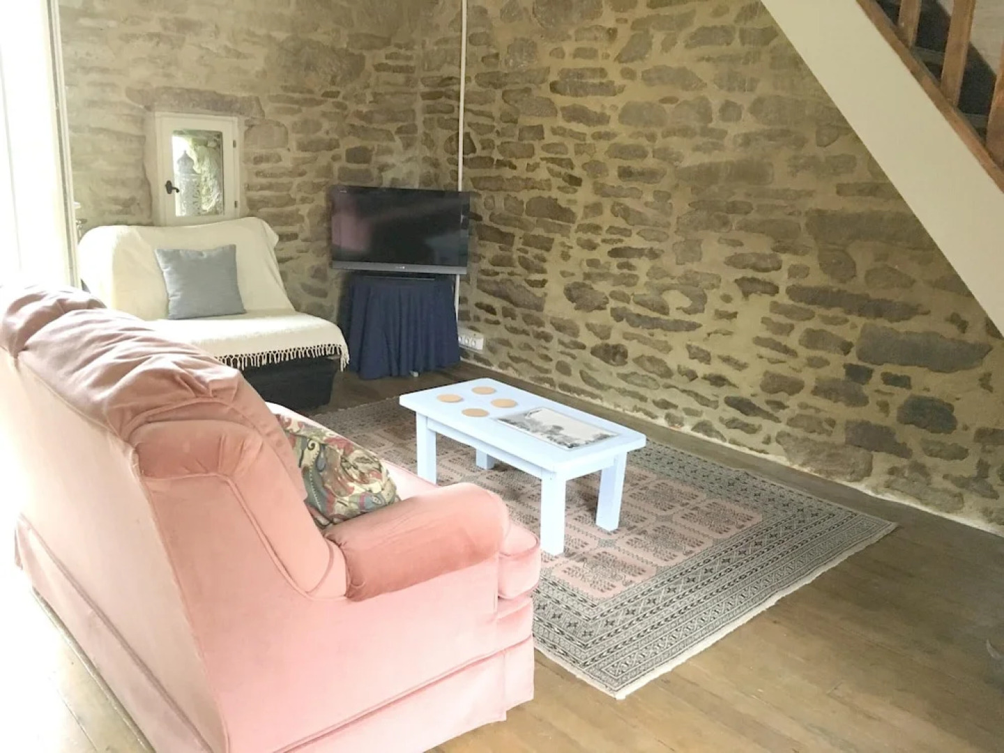 House With one Bedroom in Plounérin, With Pool Access, Furnished Garde