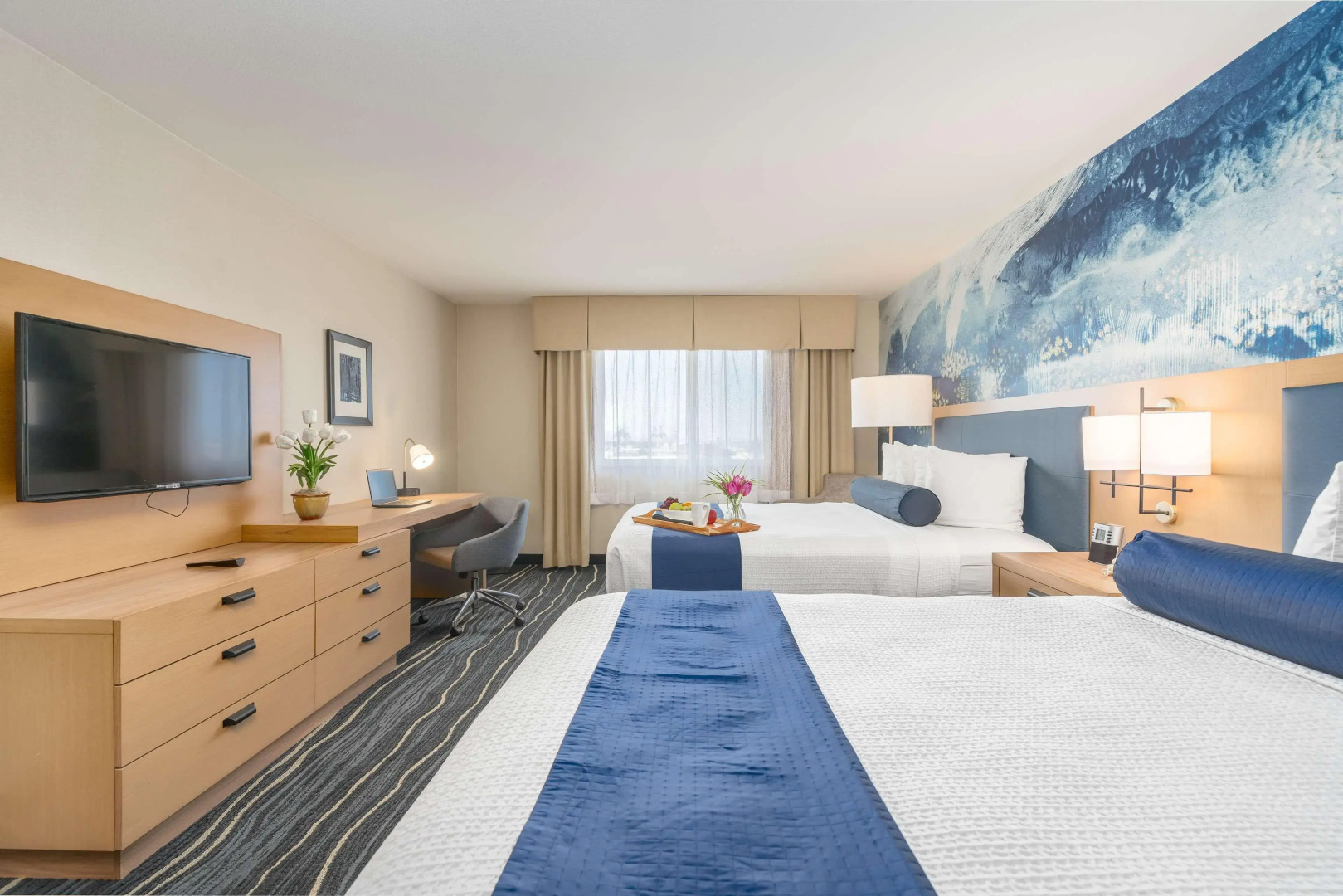 Best Western Plus Marina Gateway Hotel