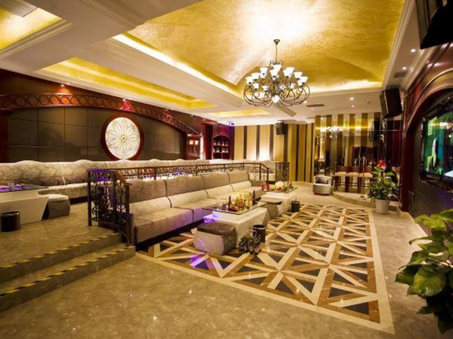 Zhongcheng Holiday Hotel
