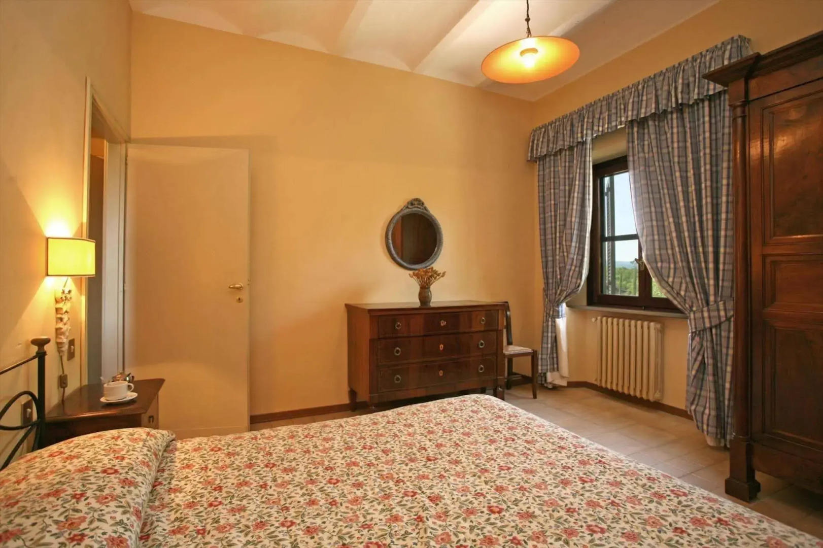 Poggiovalle Tenuta Italiana