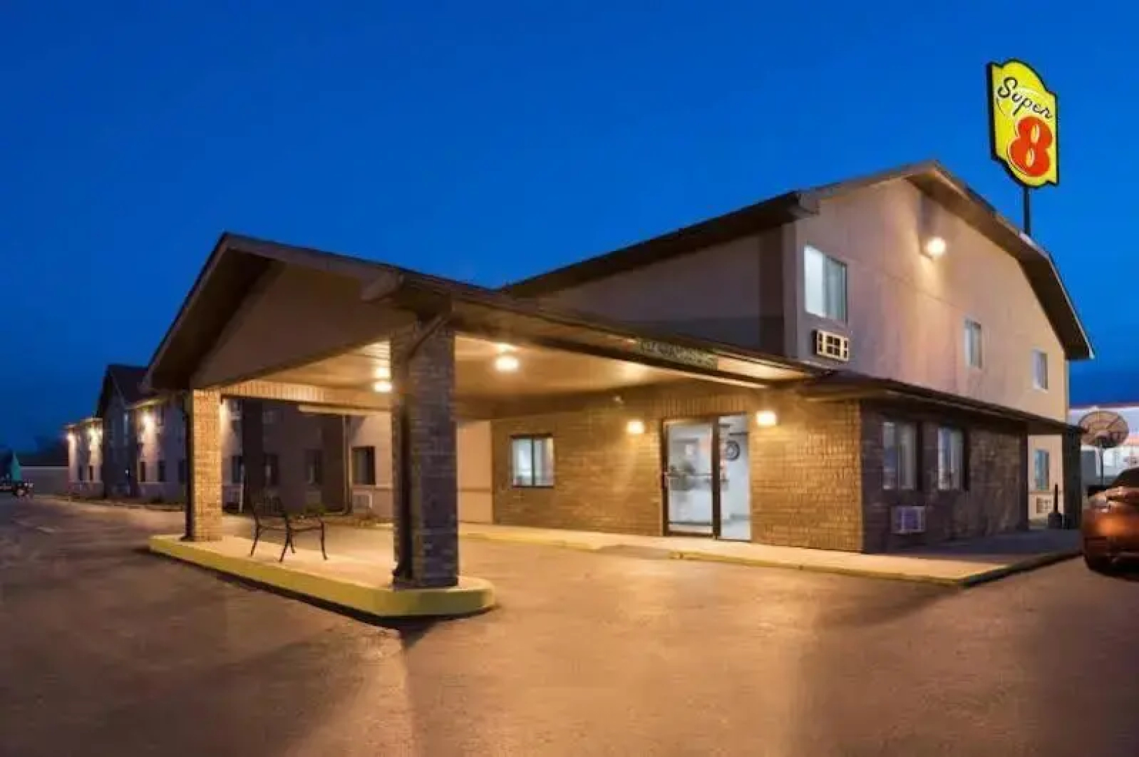 Super 8 By Wyndham Rantoul