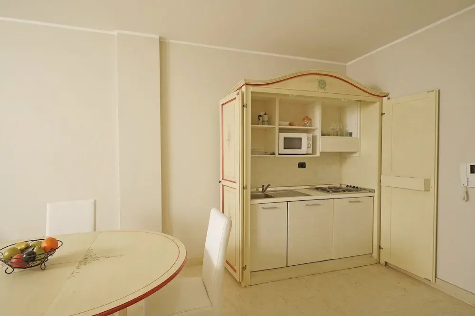 Relais du Lac IV by Wonderful Italy