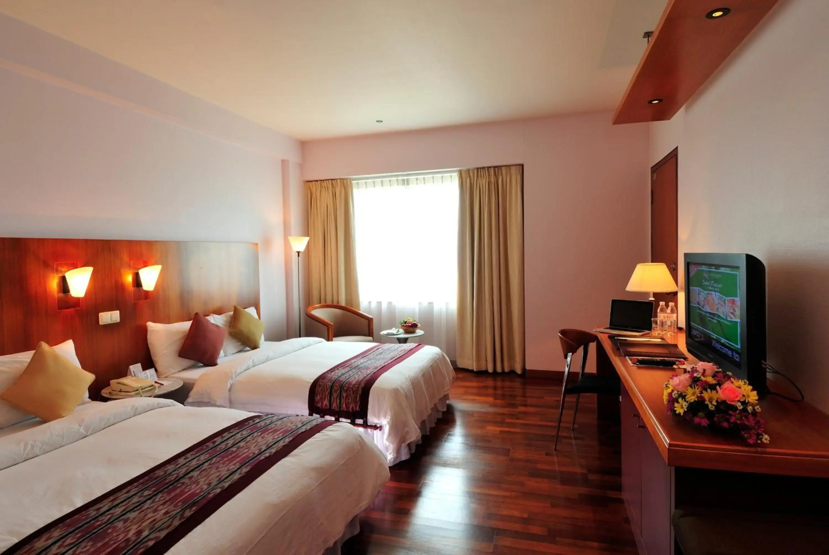 Parkcity Everly Hotel