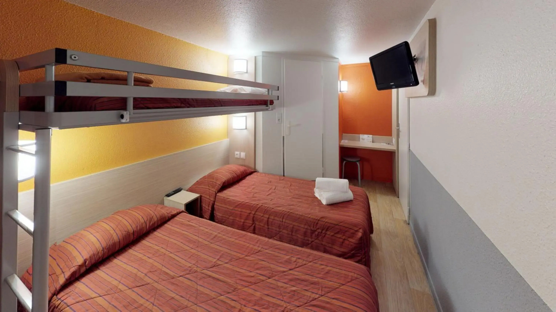 Premiere Classe Cambrai - Proville