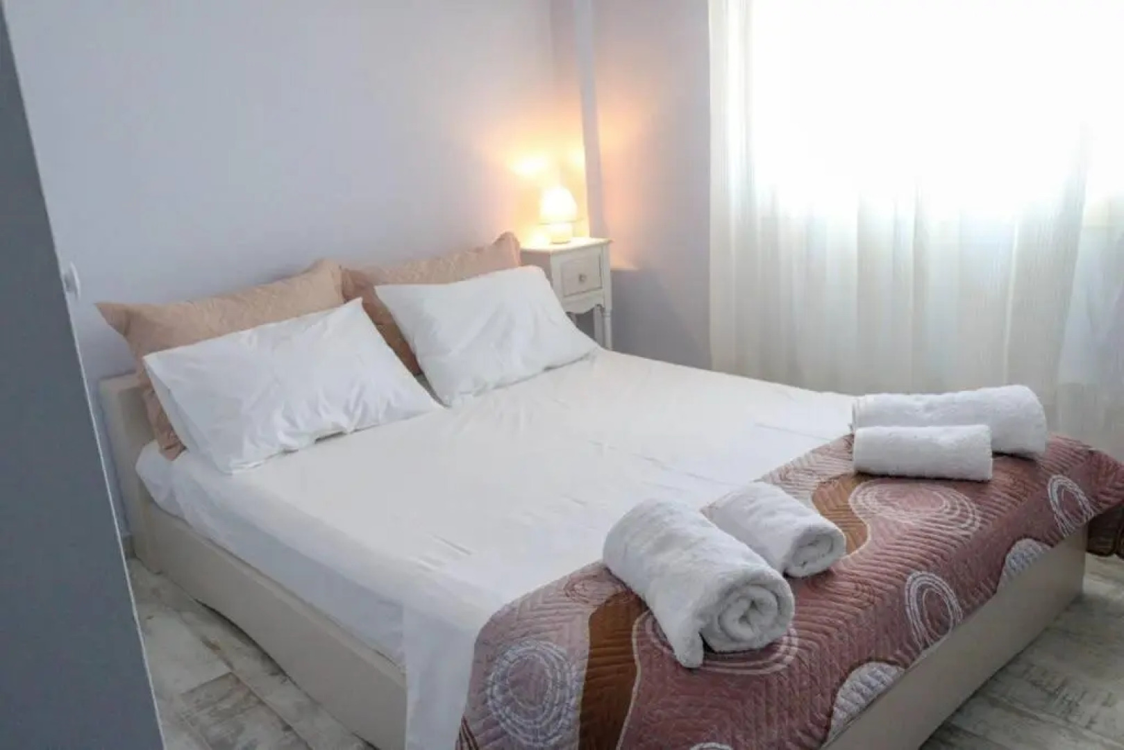 Sunshine House offering spectacular views to Olymp A