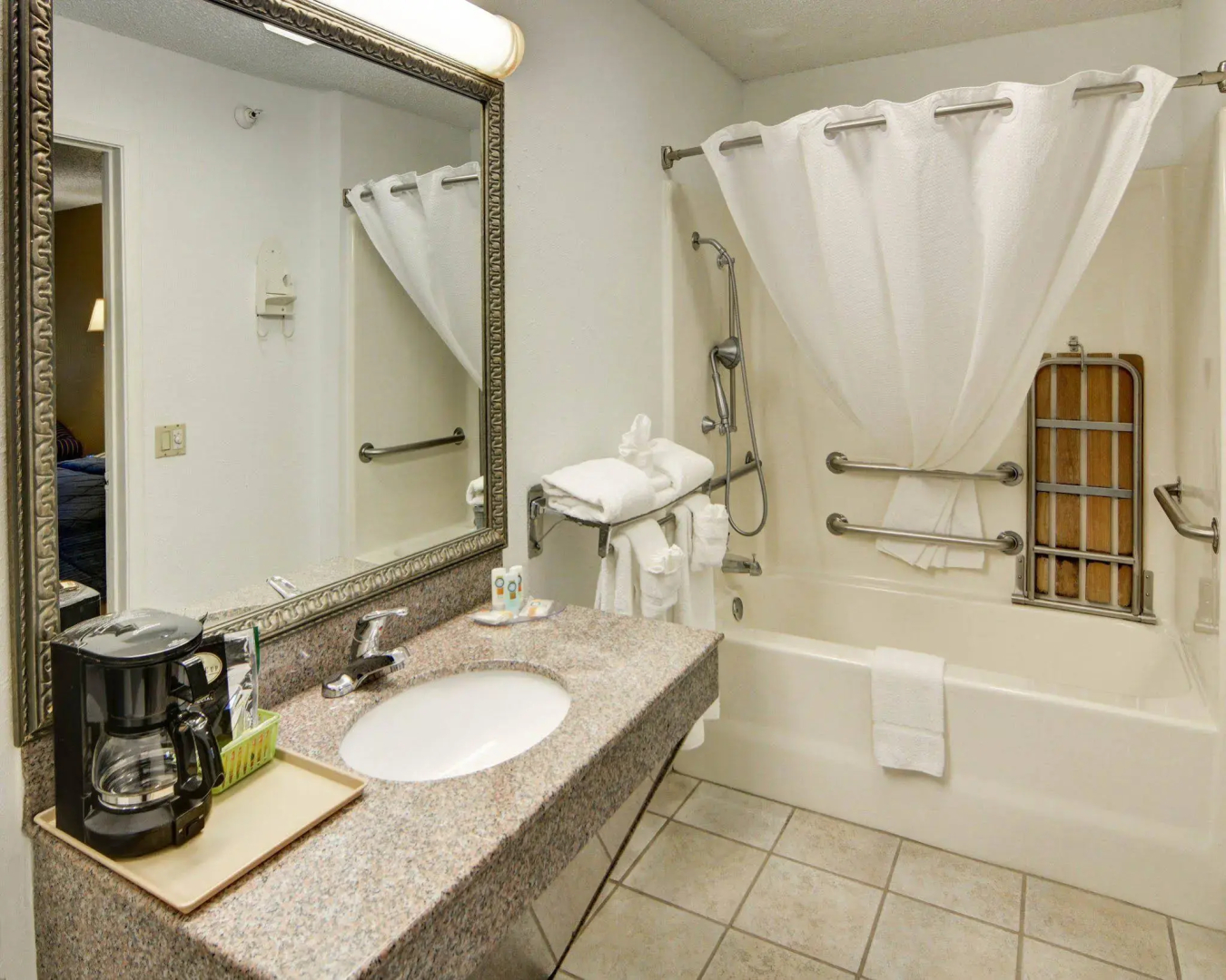 Quality Inn & Suites