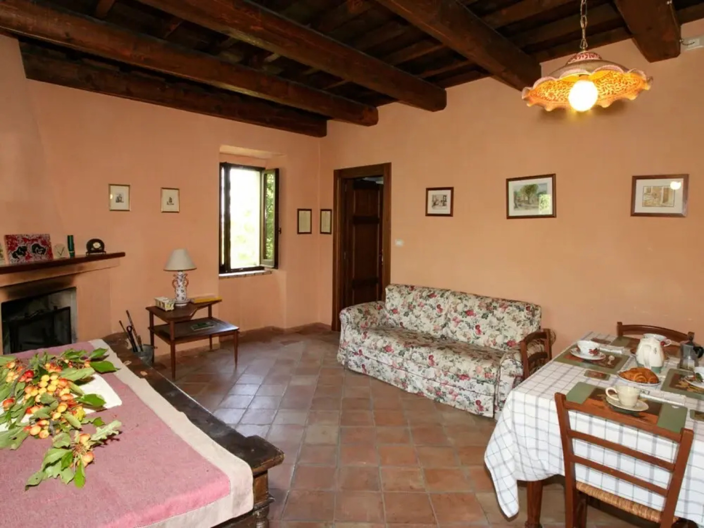 Cozy Cottage in Abbateggio With Garden
