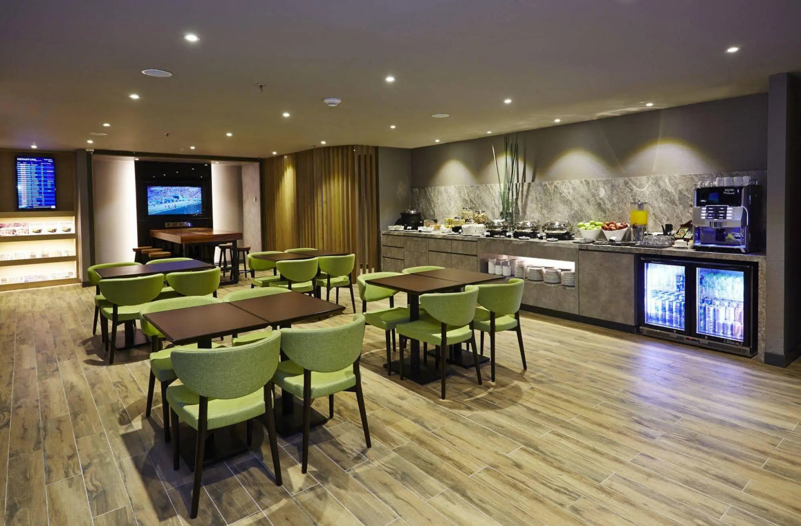 Private Resting Suite, Plaza Premium Lounge - Gateway@klia2