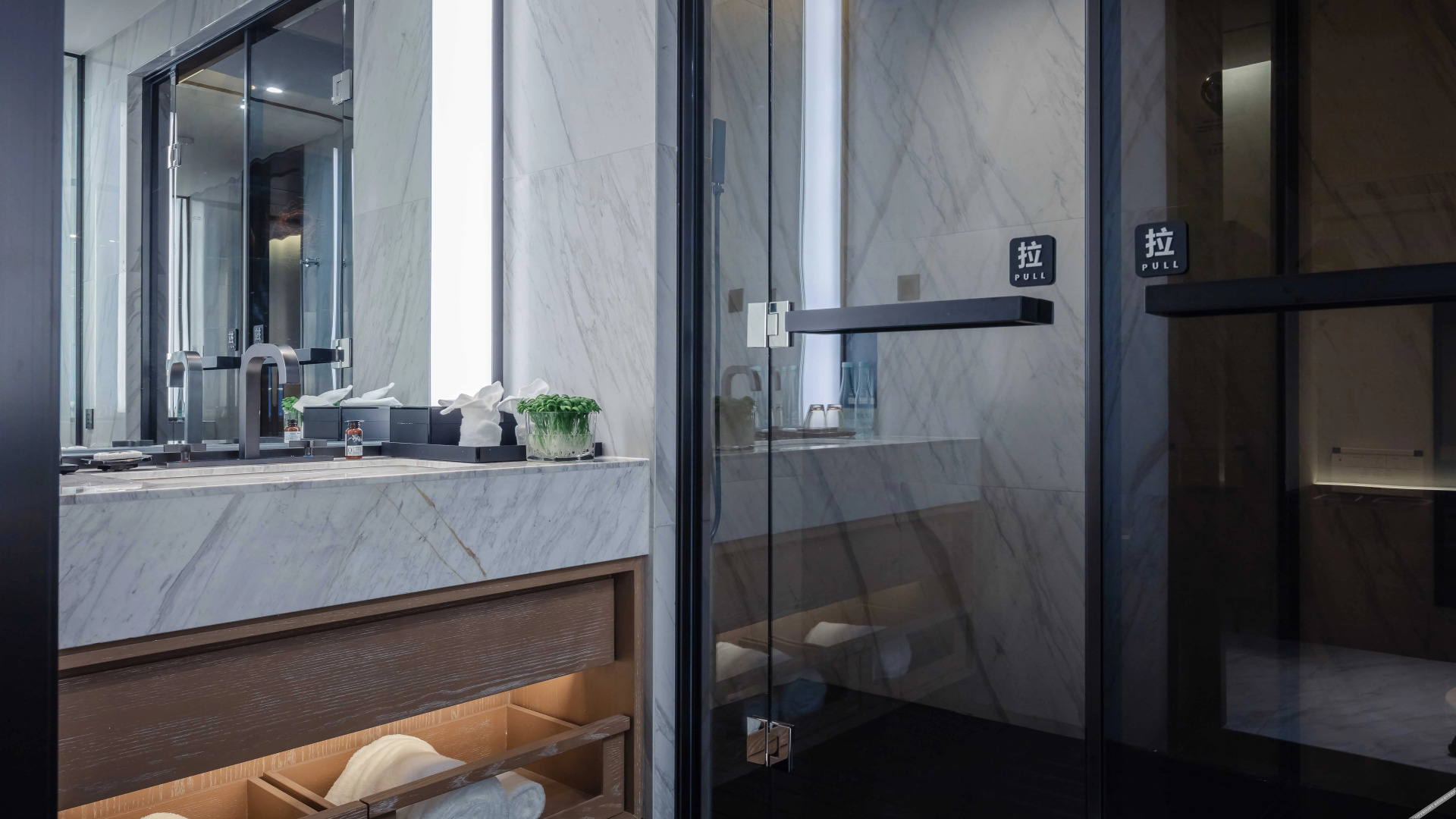 Wellton Royal Garden Hotel