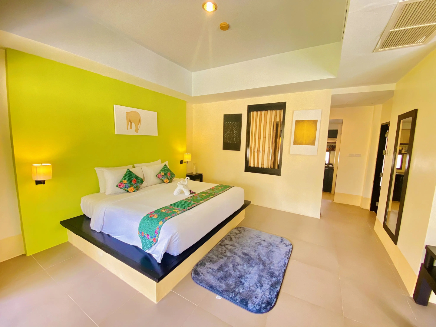 Palm Galleria Resort