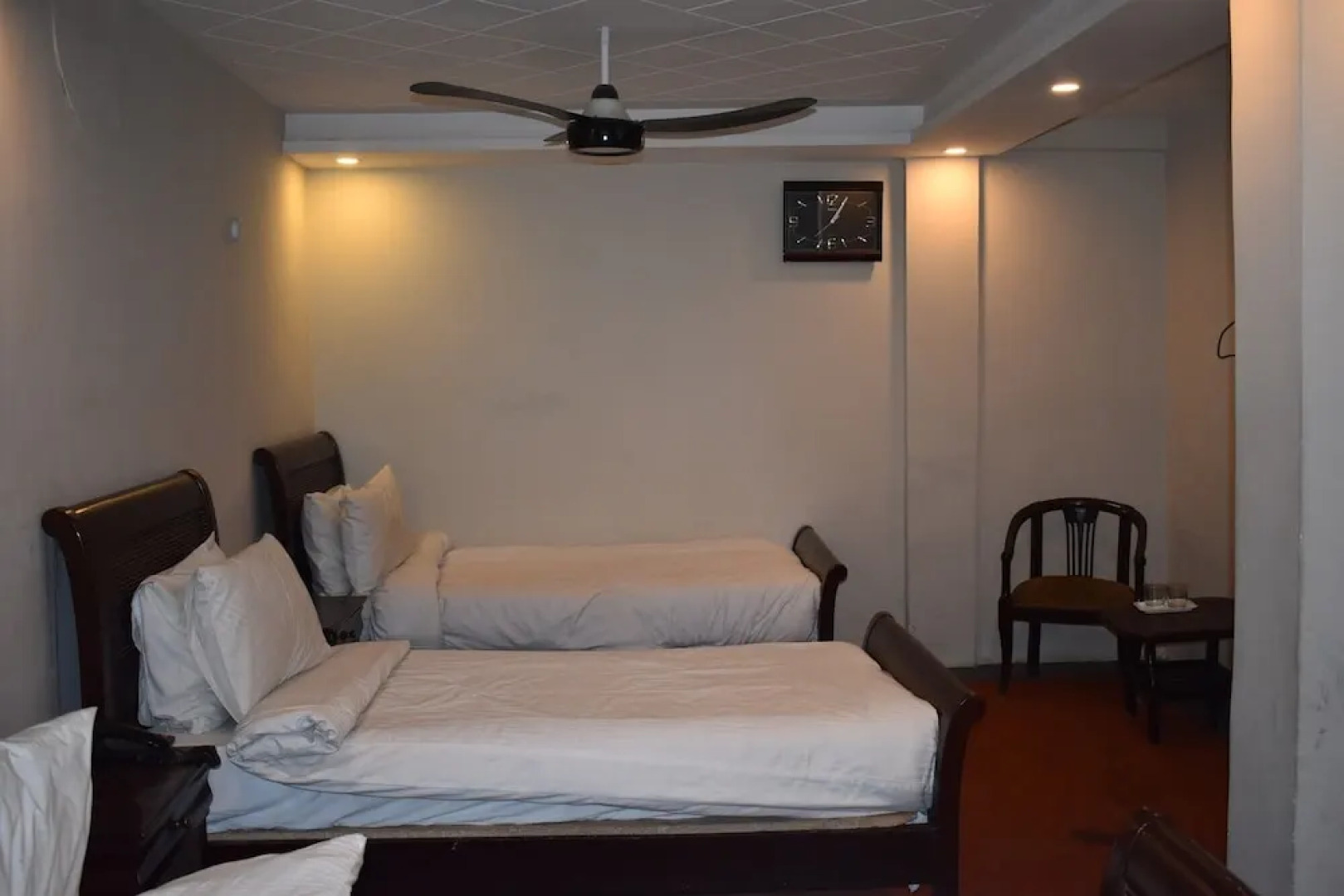 Hotel Burj Al-Hateem