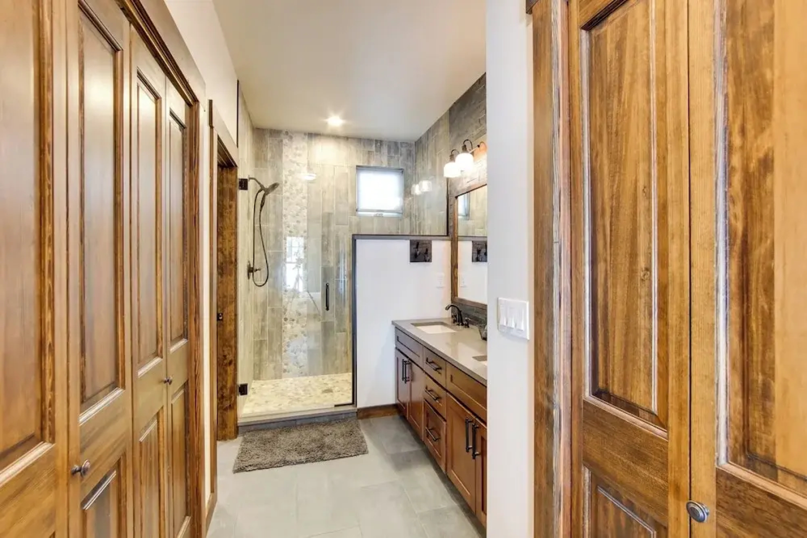 Suncadia Resort Townhome w/ Grill + Fireplace