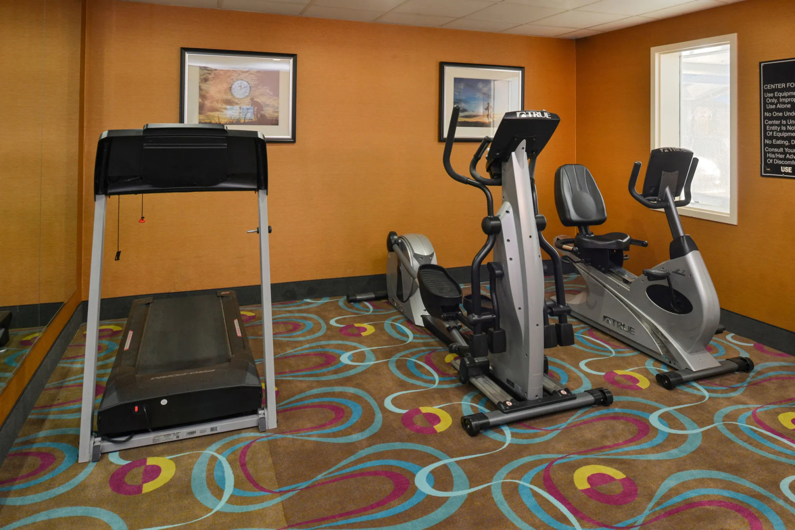 Holiday Inn Express & Suites Dayton-Huber Heights by IHG