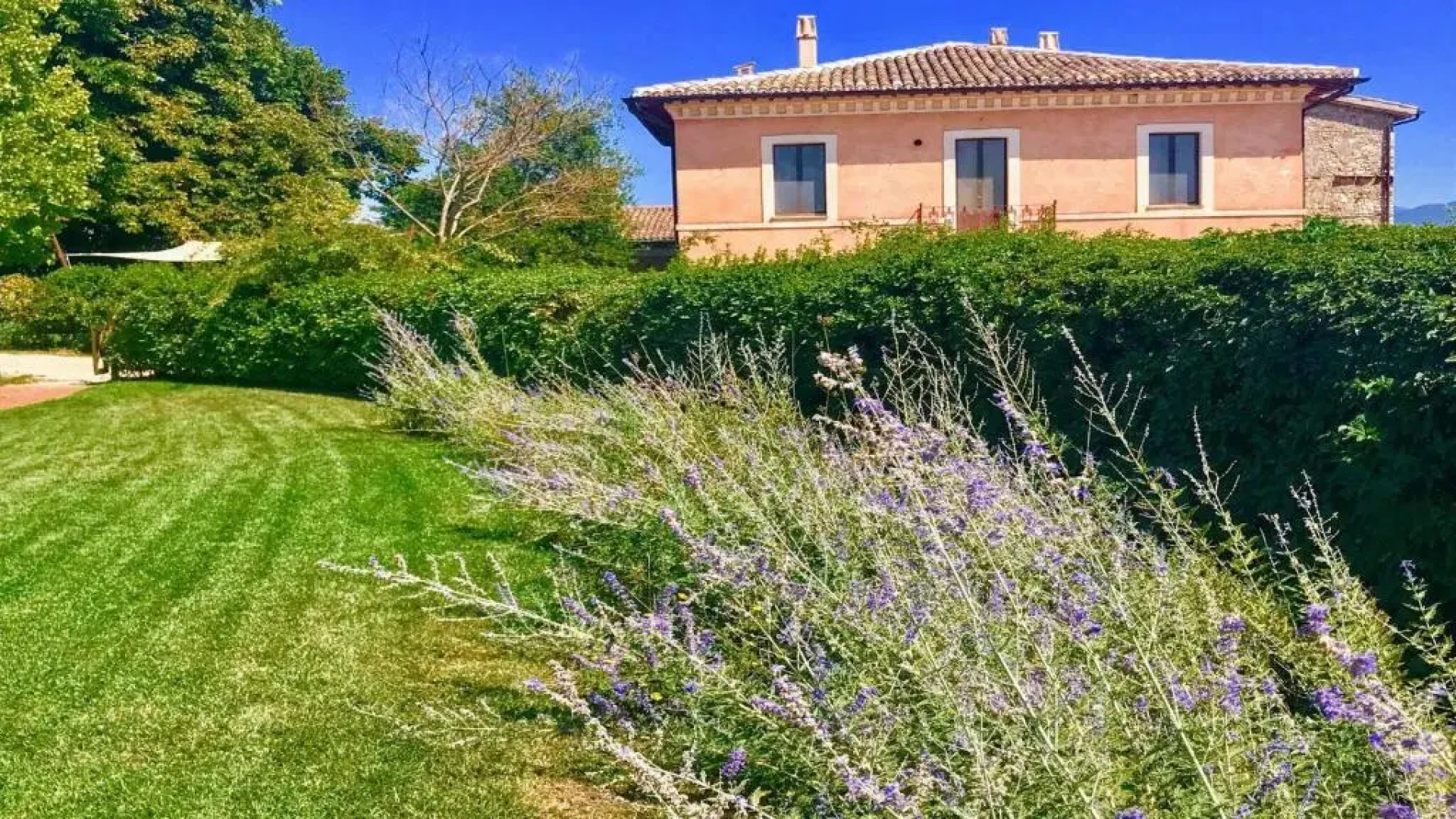 02 Pool Villa - Spoleto Tranquilita + Yoga - A Sanctuary of Dreams and Peace 02