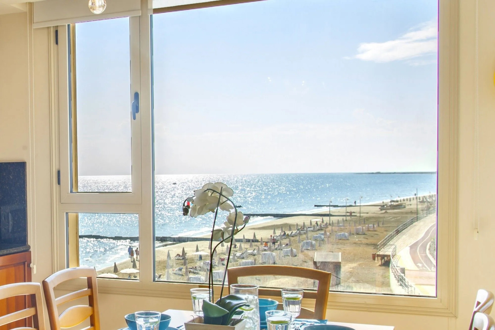 Mackenzie Eftyhia Suite