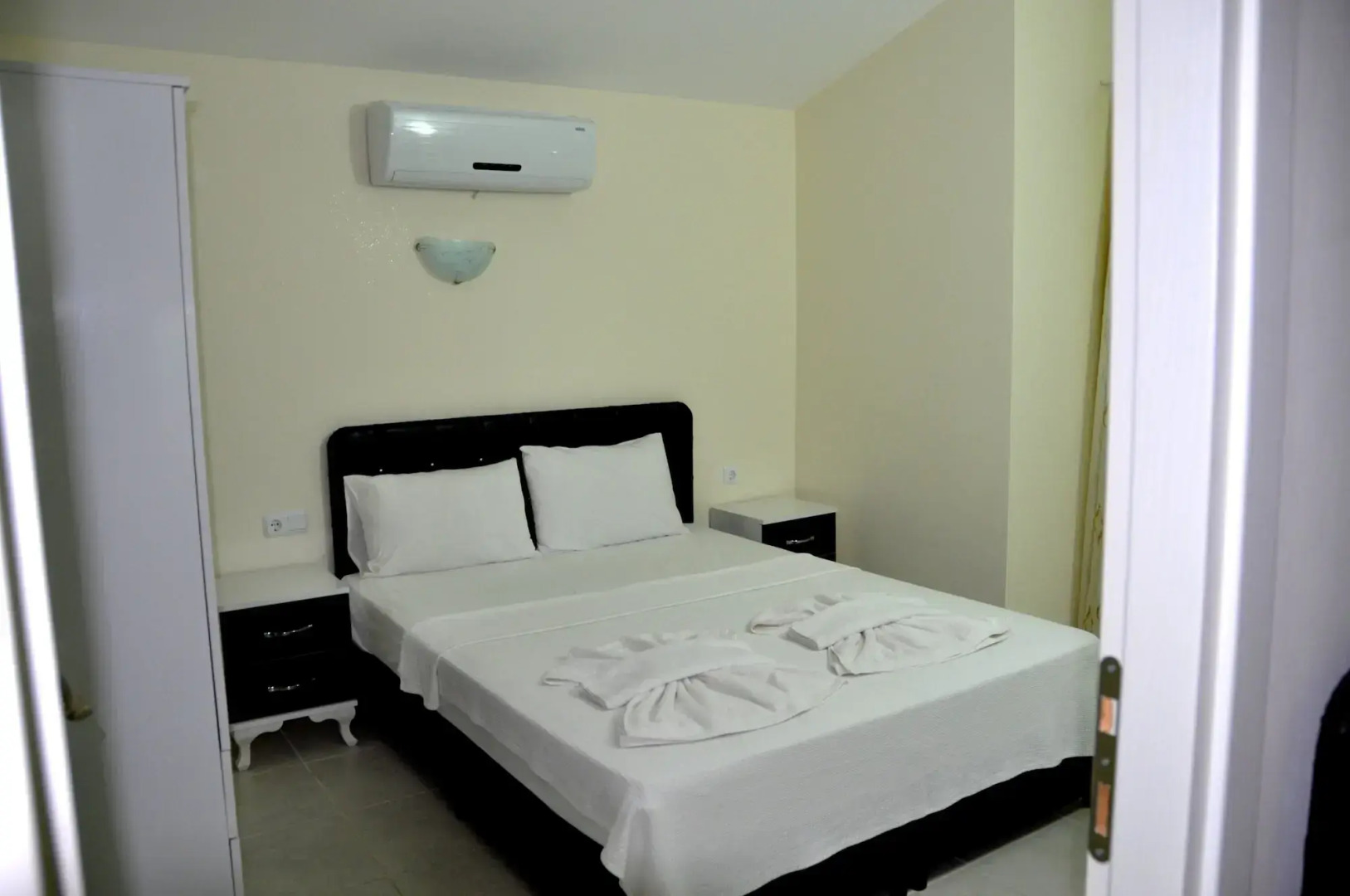 The Green Valley Hotel