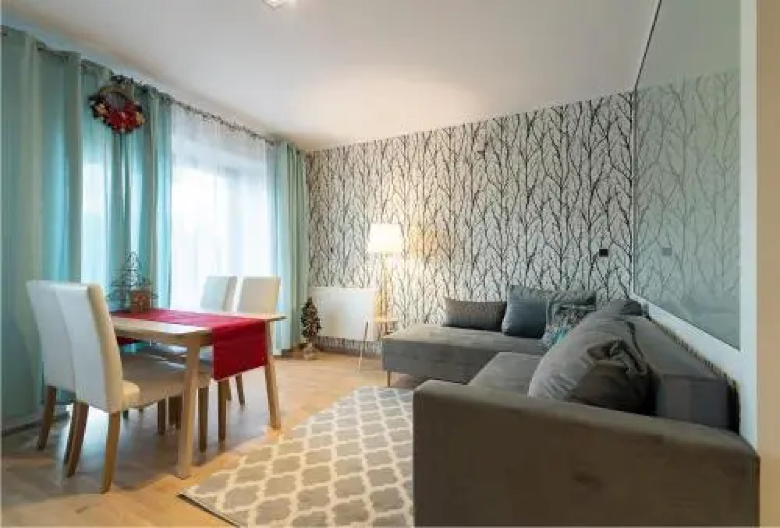 Apartament Czerwone Maki Tęczowe Wzgórze