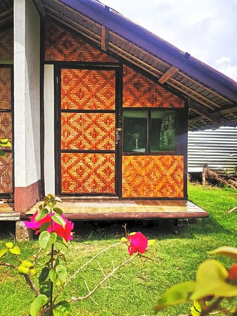 JUNJALs Backpackers Chalet