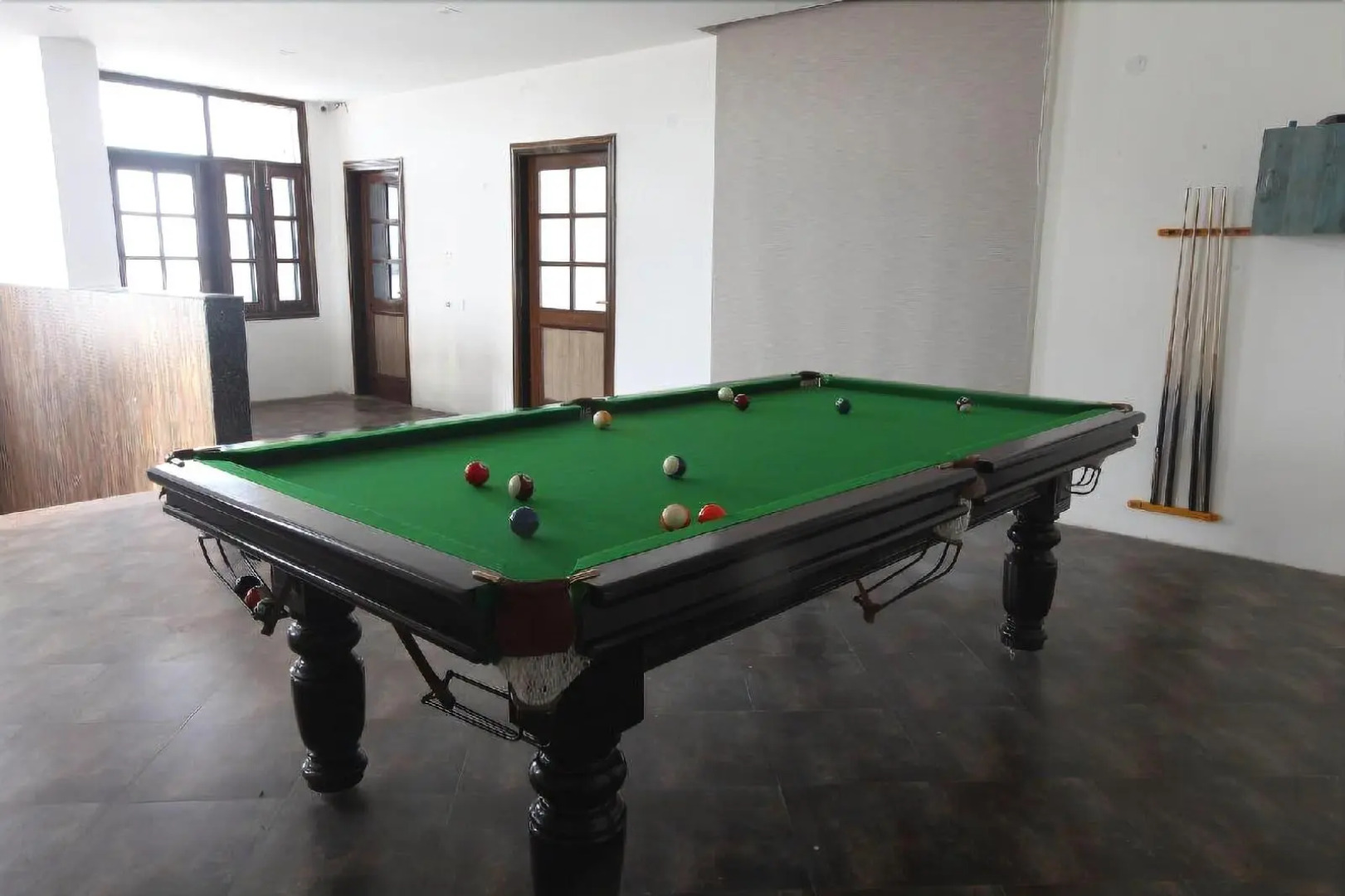 Treehouse Sunrise Resort Neemrana