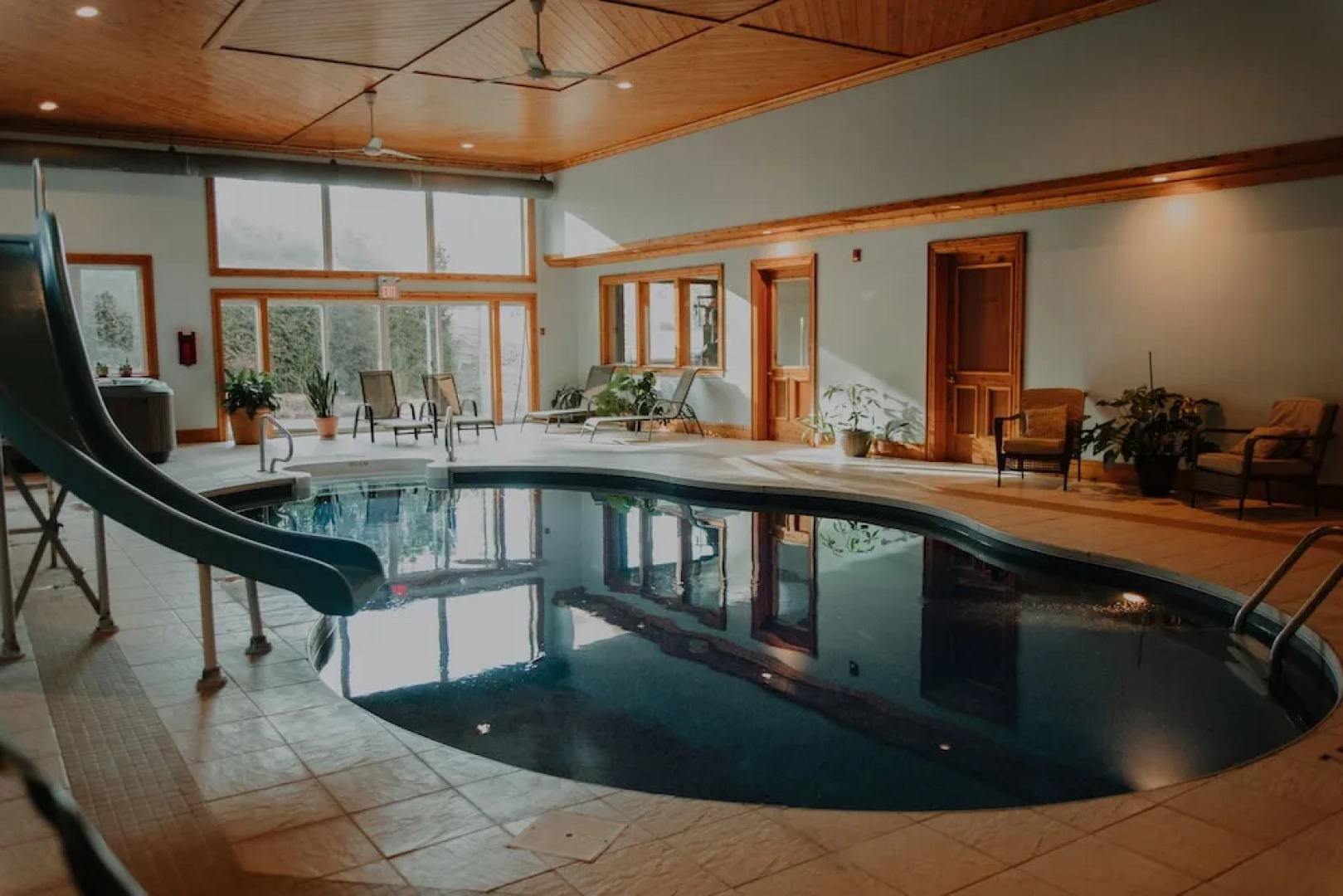 Pathsaala Inn & Restaurant