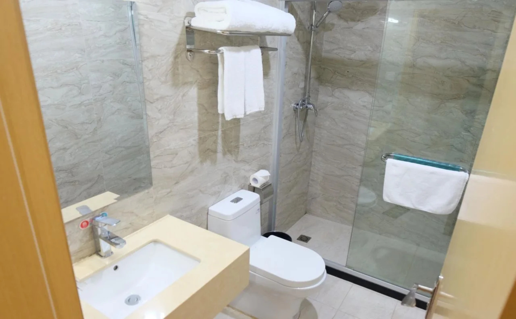 24K International Hotel - People Square Branch