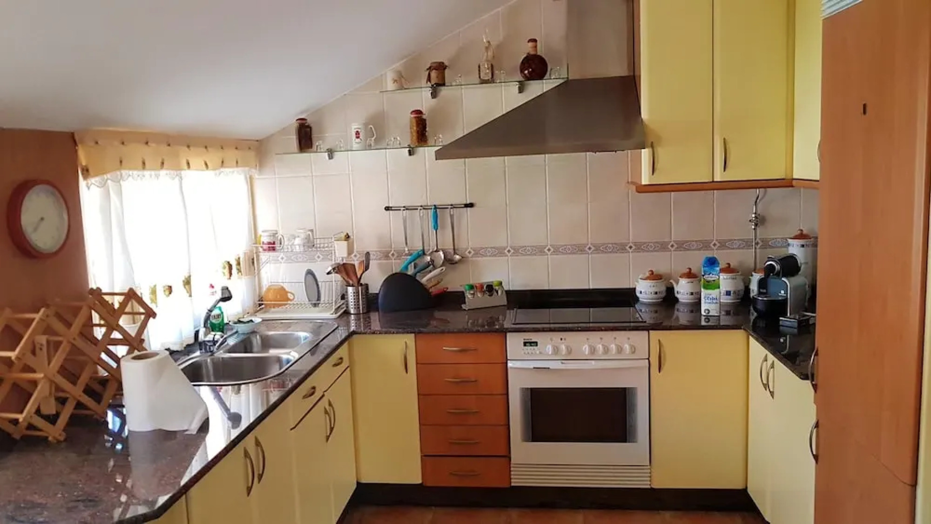 Apartment With 2 Bedrooms in Moaña, With Wonderful sea View, Enclosed Garden and Wifi