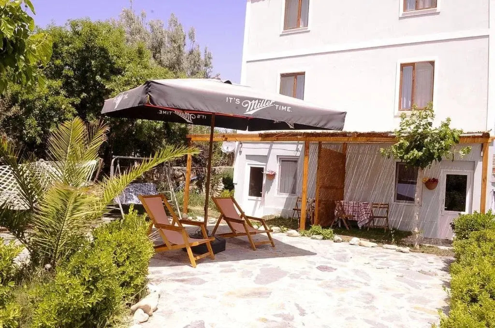 Saklıbahçe Hotel