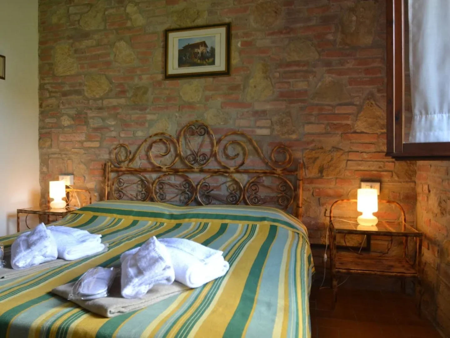 Montaione Oasis: Shared Villa