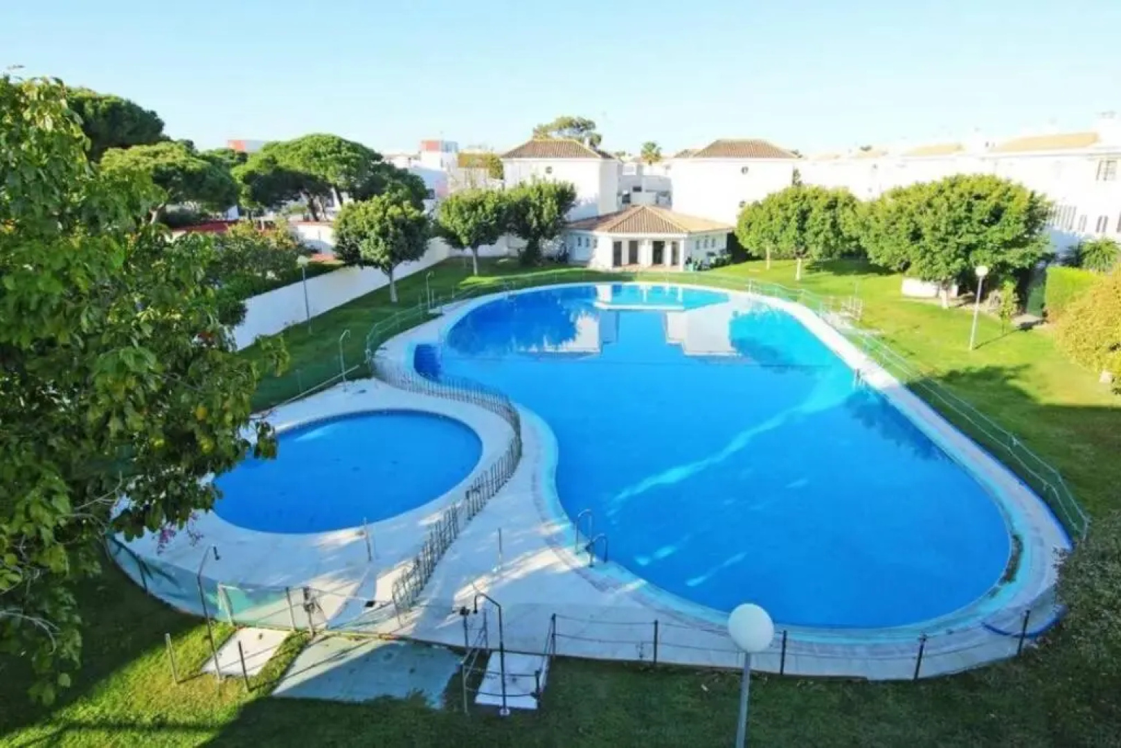 Acogedor Apartamento A 100 M. De Pinares Y Playa