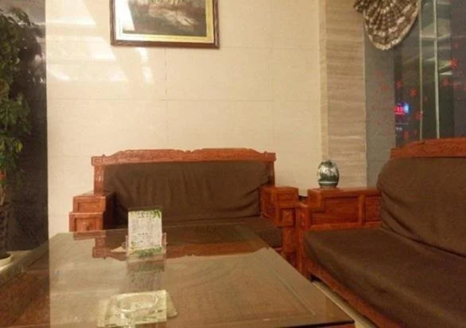 Baiyin Hotel