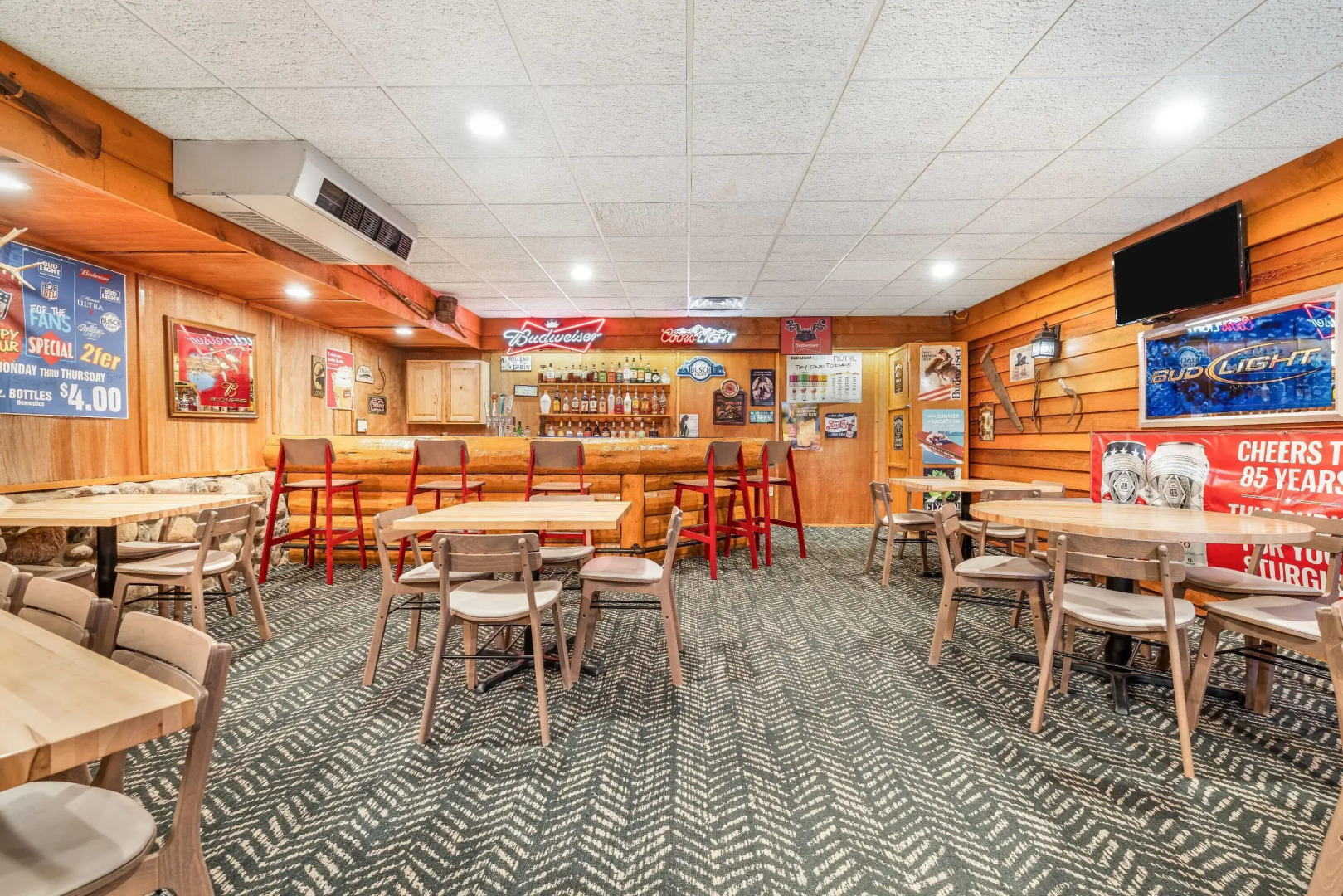 AmericInn by Wyndham Chamberlain - Conference Center