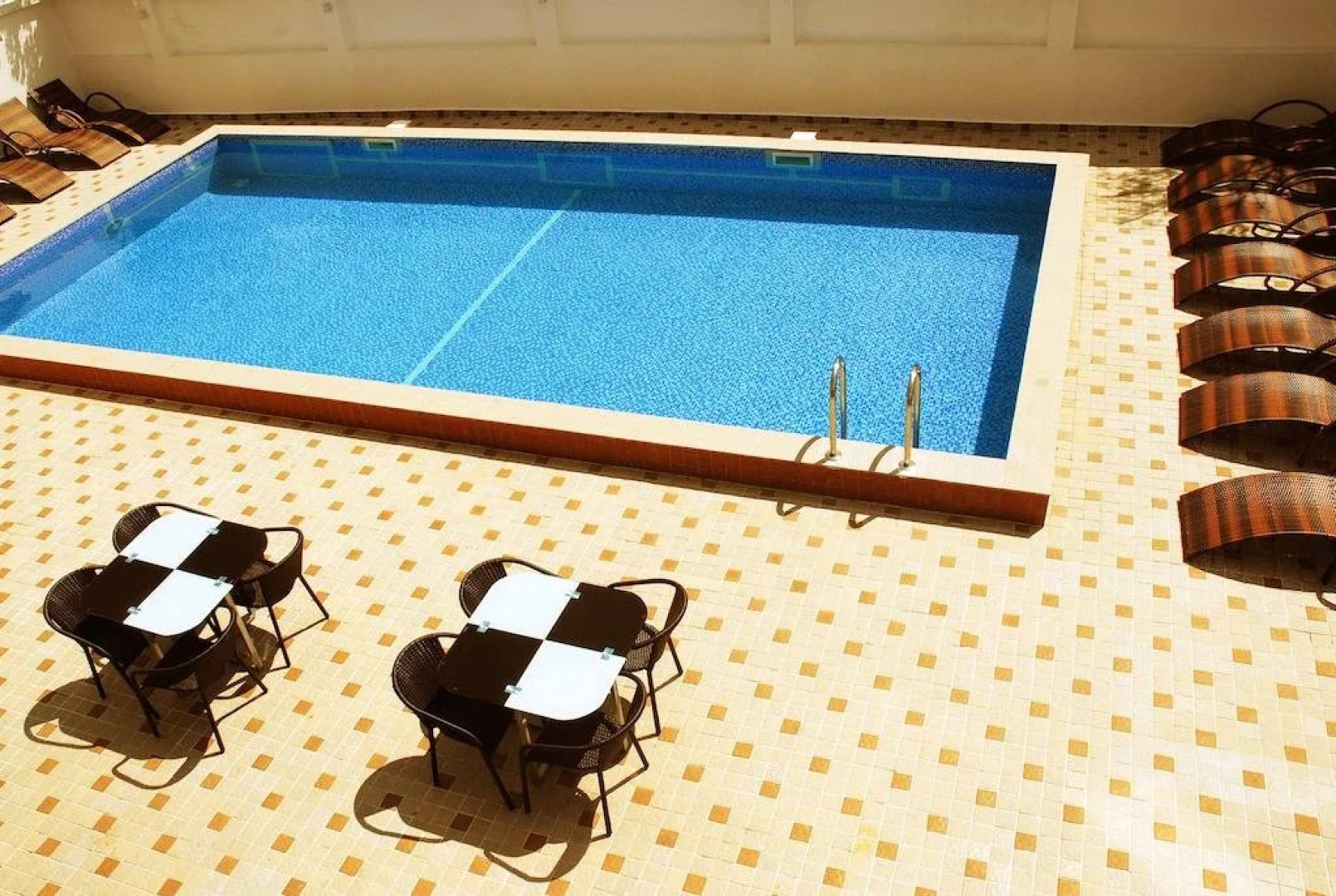 Семеен хотел Виа Лакус