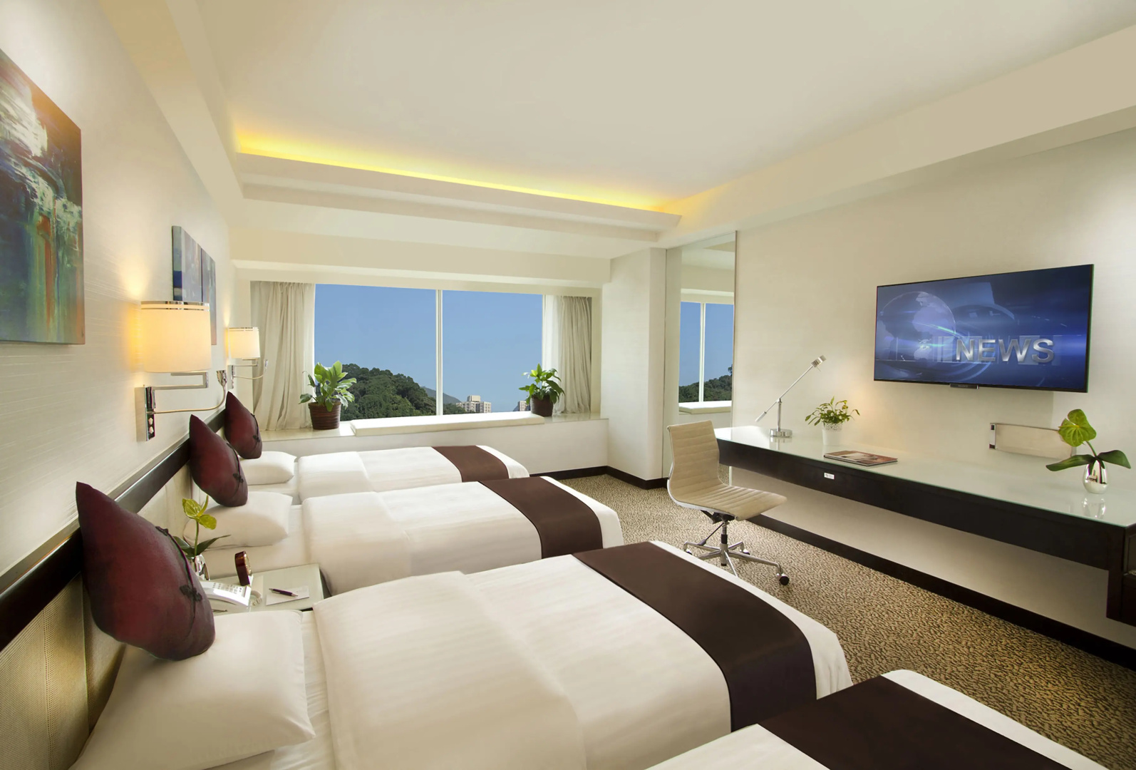 Regal Riverside Hotel