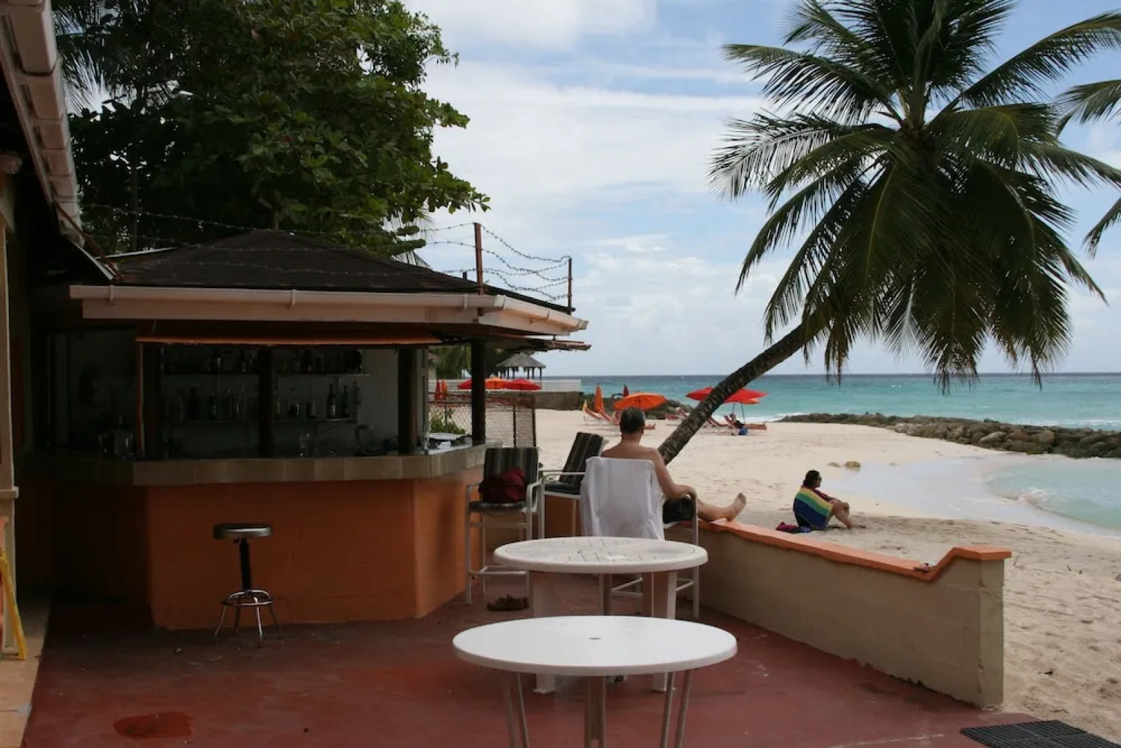 Four Aces Apartments