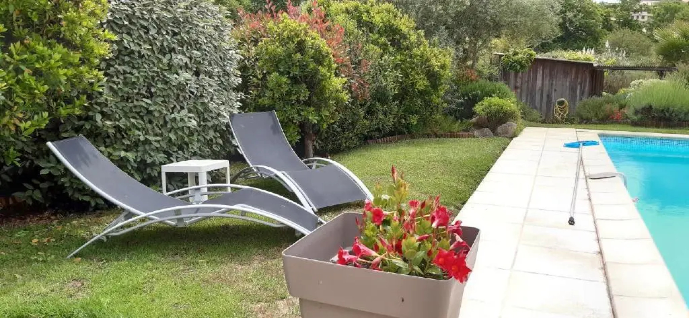 studio 5min plage agosta