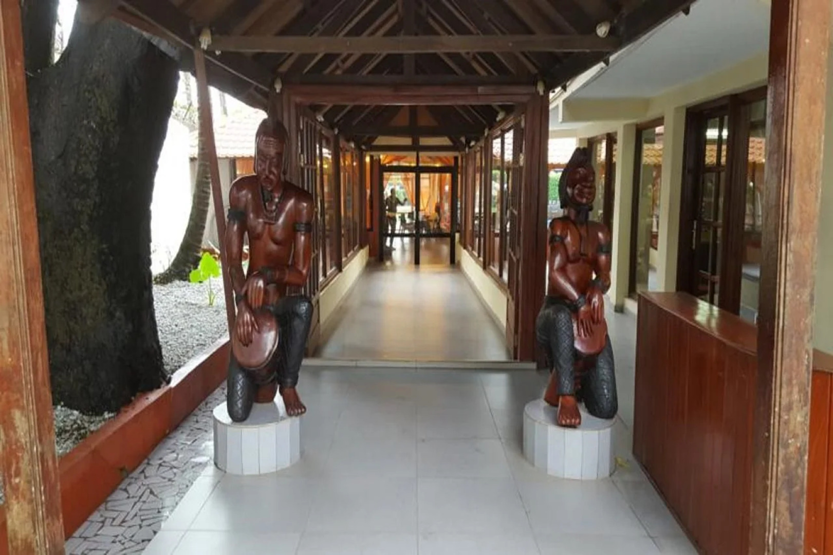 Riviera Taouyah Hotel