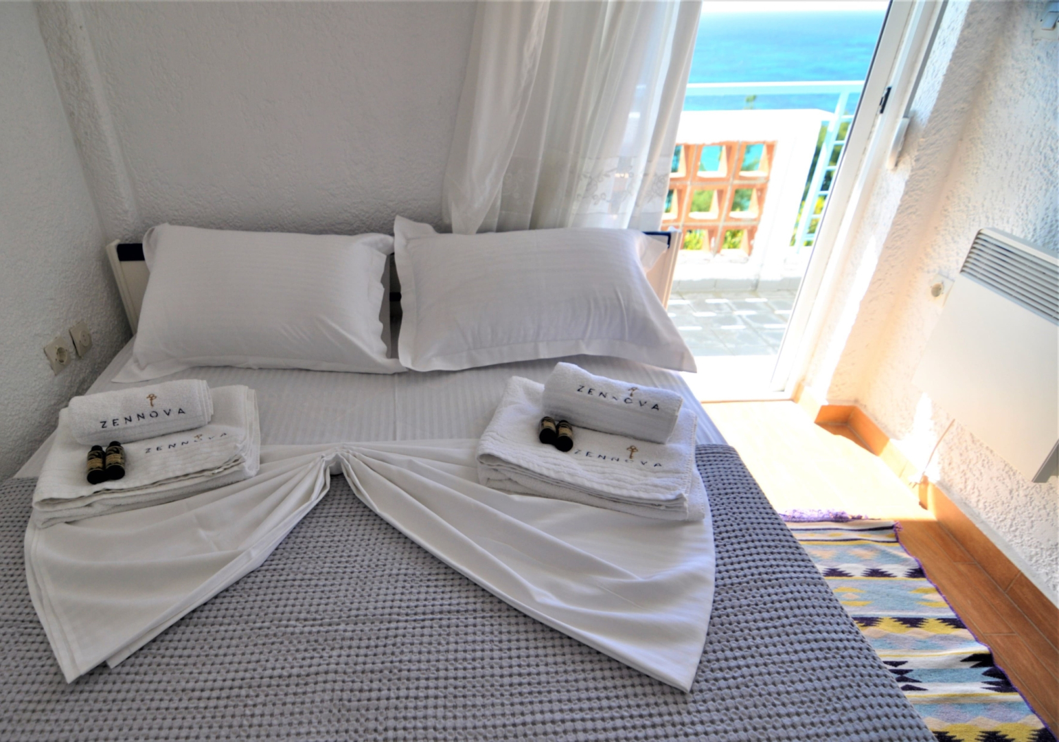 Zennova #15 Naftilos Family Summer House