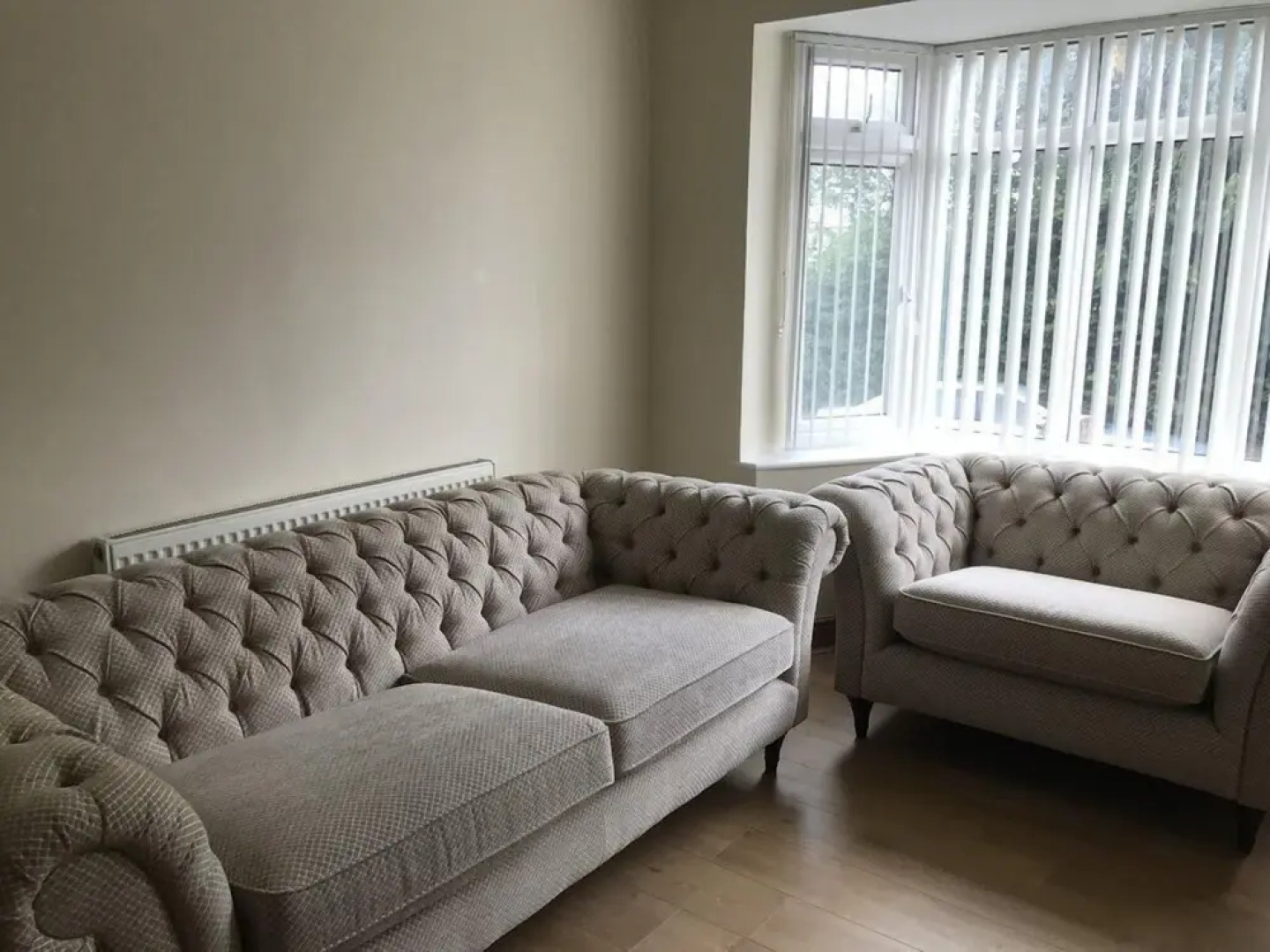 The Flintshire - 3 Bedroom House With Parking - Sleeps up to 8