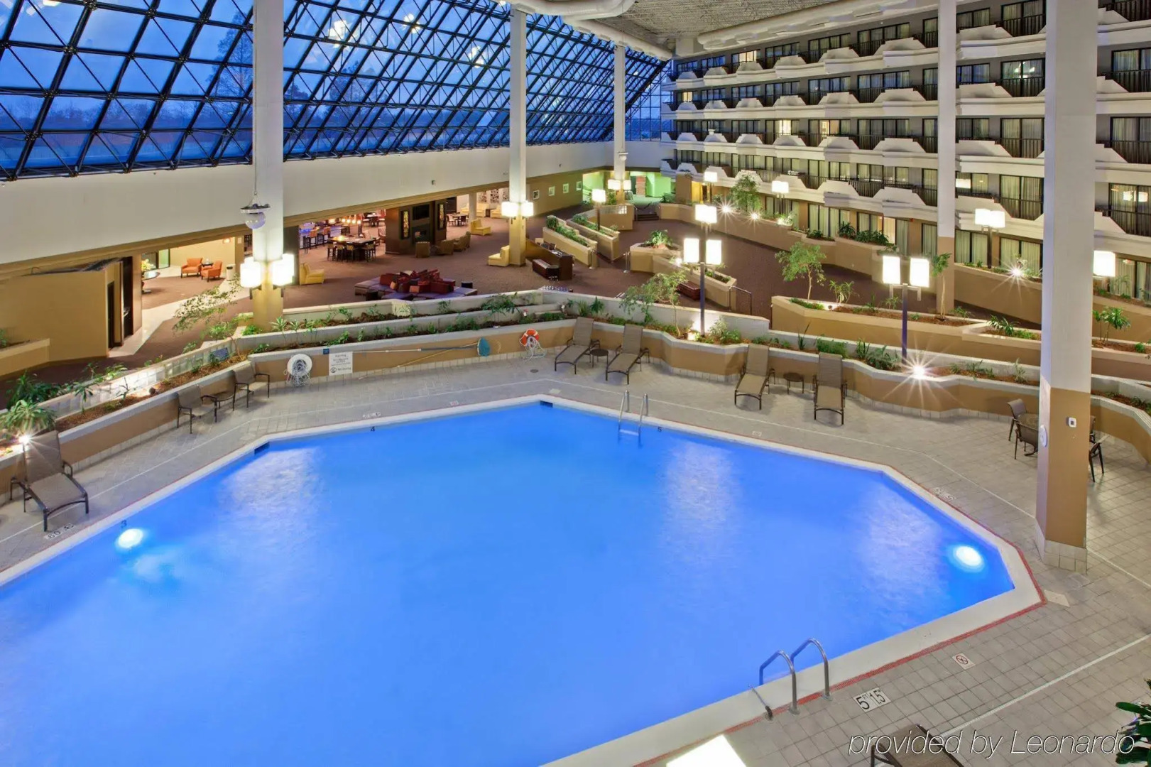 Holiday Inn Evansville Airport