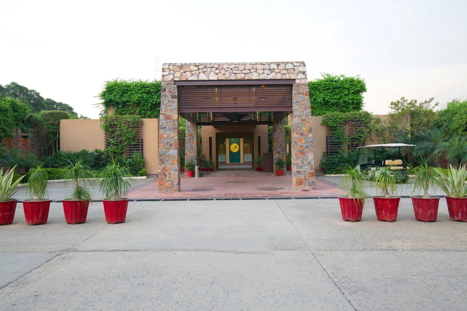 Lemon Tree Hotel Tarudhan Valley