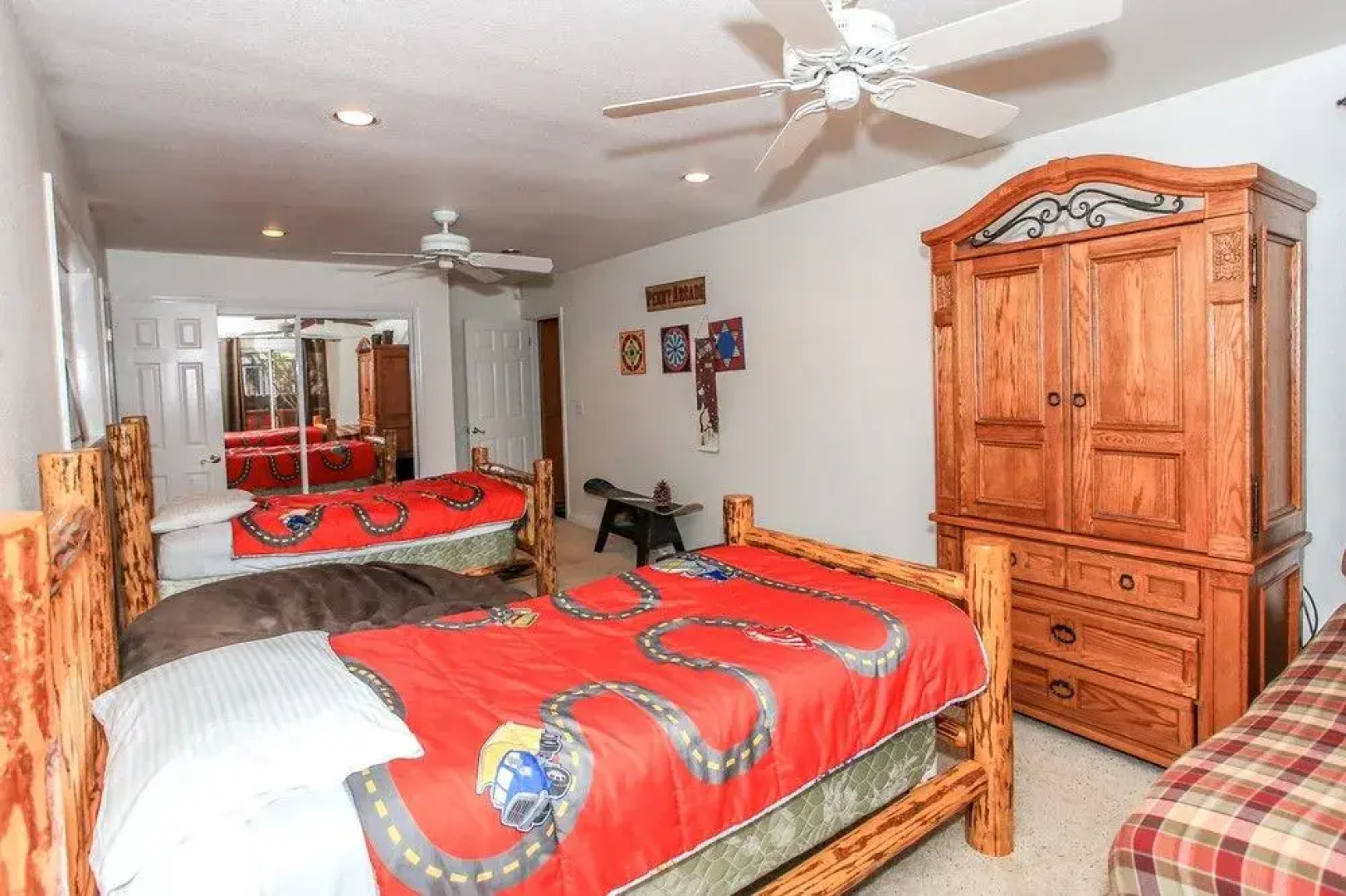 A Jack and Tens Resort