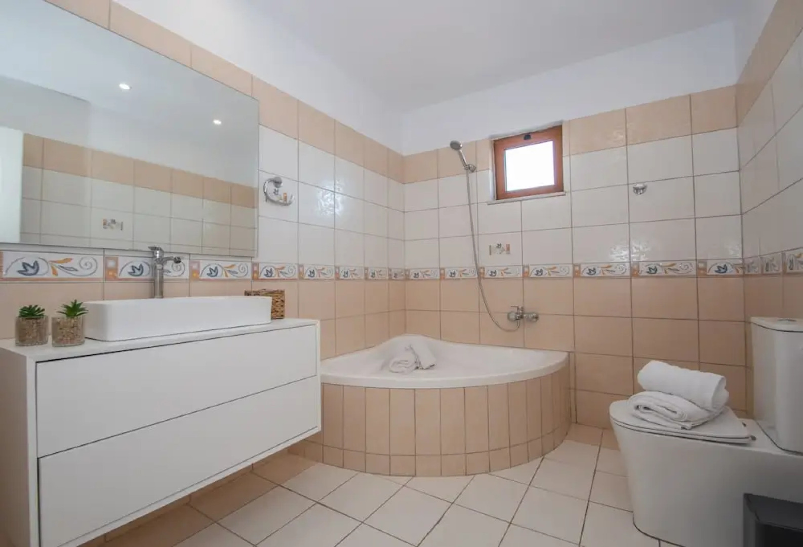 Estella Luxury Villa