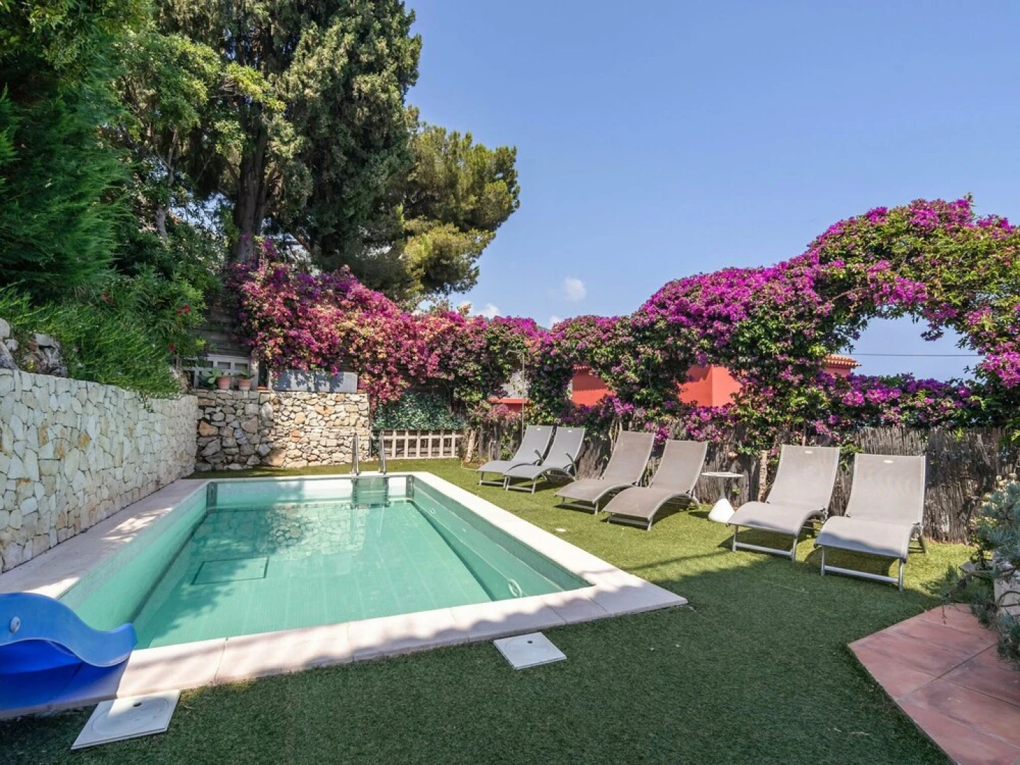 Semi-detached Villa With Private Pool and Sublime Views, 400 Meters From the sea