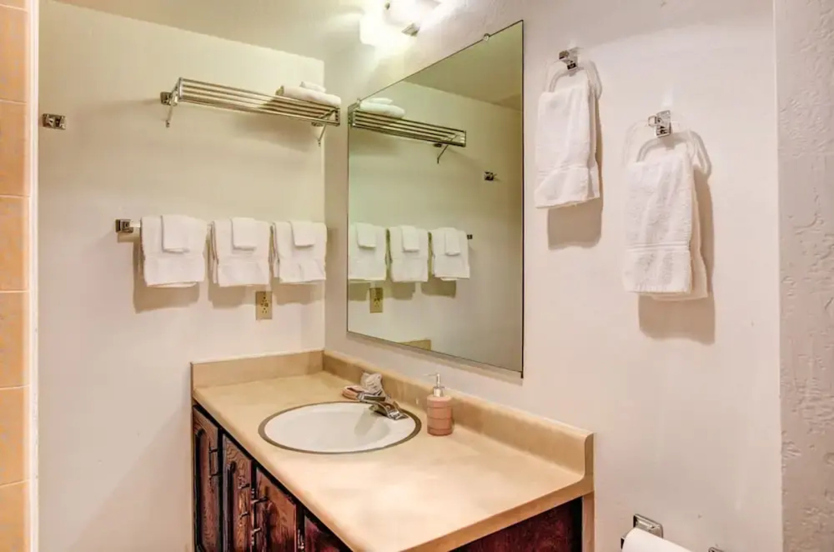 Yosemite Spring Studio-b104