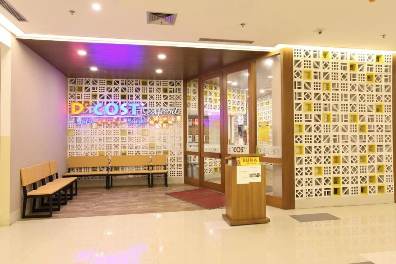 Zest Airport Jakarta by Swiss-Belhotel International